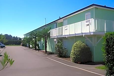 Fasthotel Pau - Lescar