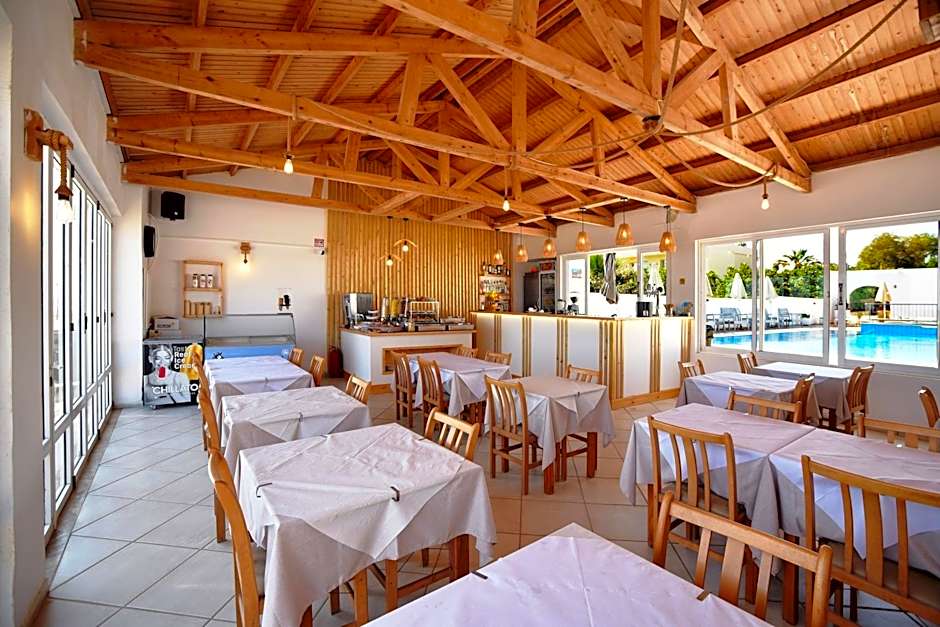 Kasapakis Hotel & Apartments