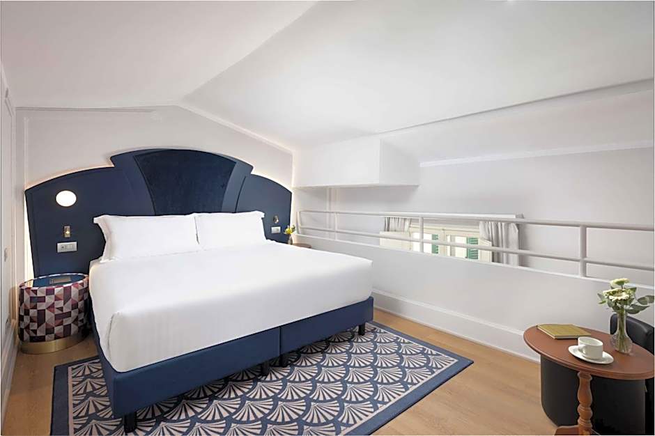 Anglo American Hotel Florence, Curio Collection by Hilton