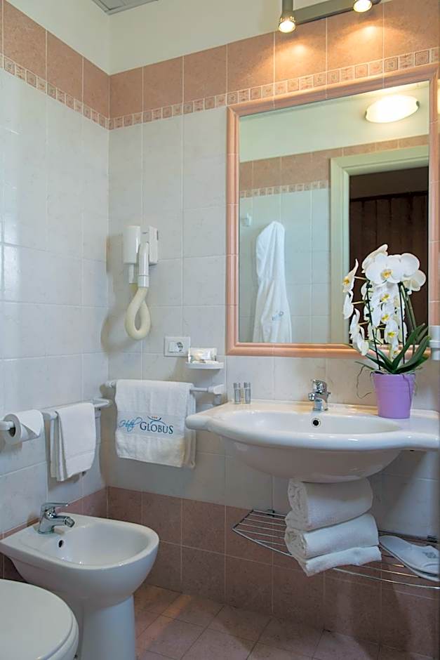 Hotel Globus