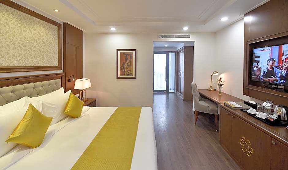 Garco Dragon Hotel 2