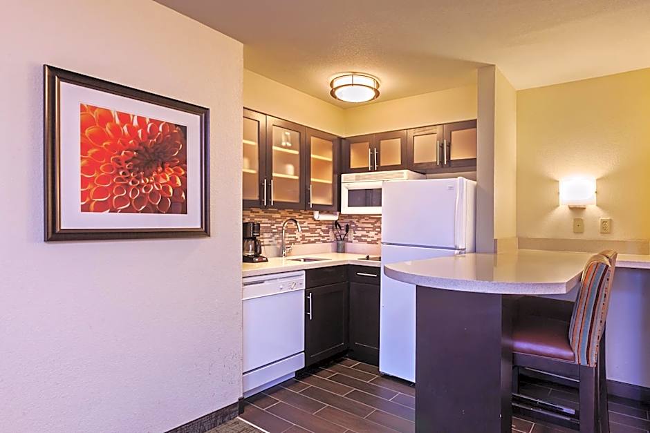 Staybridge Suites Tulsa-Woodland Hills By IHG