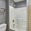 Days Inn by Wyndham Lake Bluff/Great Lakes Naval Base