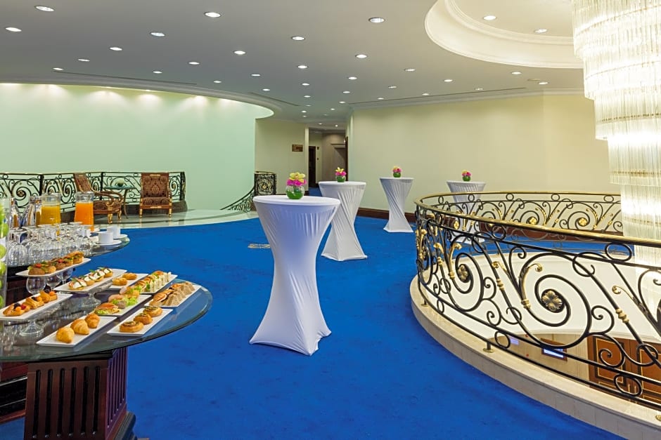 Crowne Plaza Bahrain By IHG