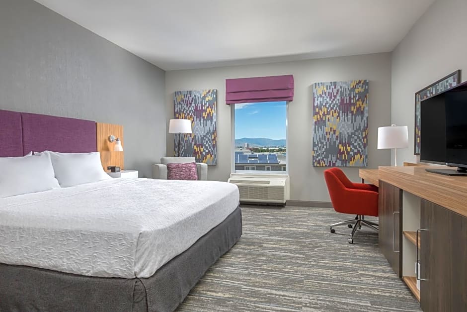 Hampton Inn & Suites Reno/Sparks