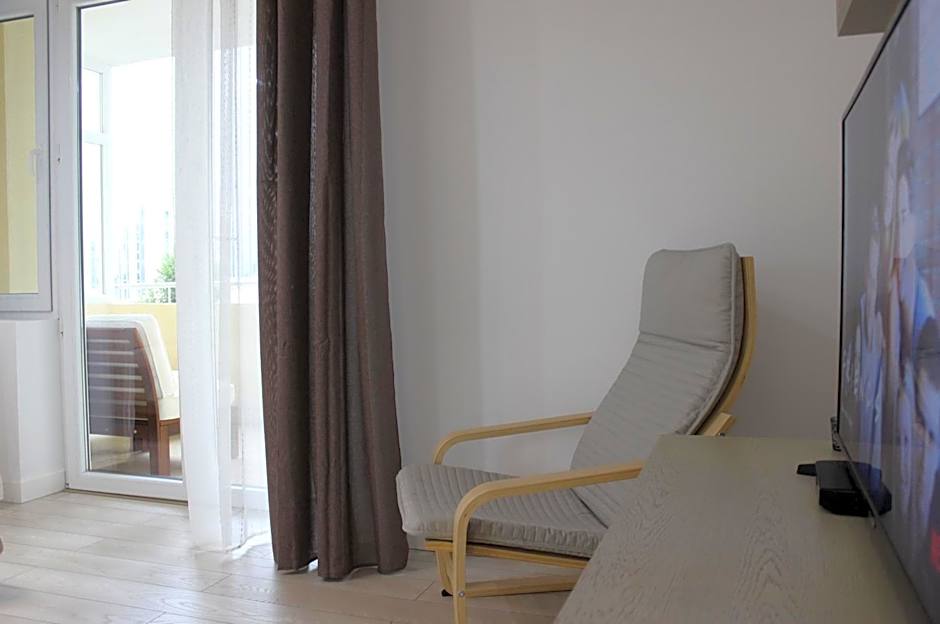 Luxury City Center Apartment – Romana