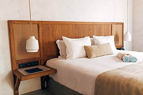 Superior Jacuzzi Room