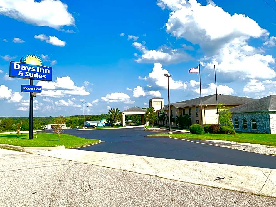 Days Inn & Suites by Wyndham Cuba