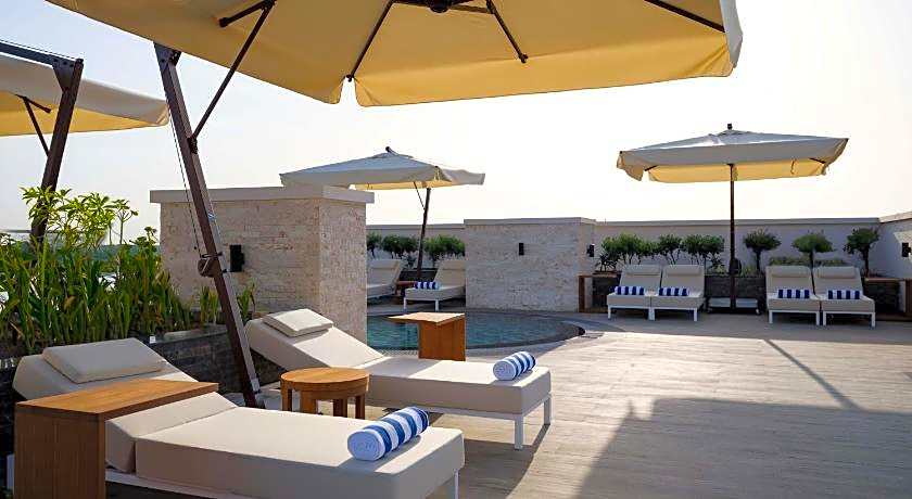 DoubleTree by Hilton Muscat Qurum