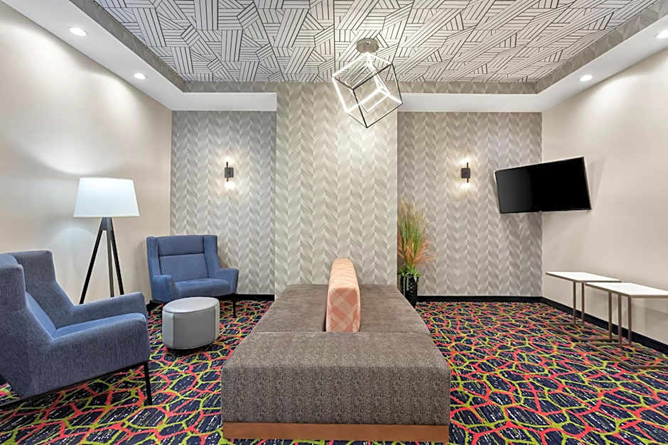 Hampton Inn by Hilton Huntley Chicago