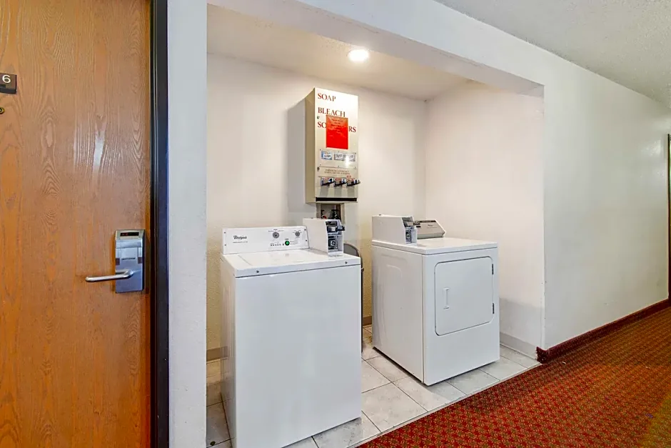 OYO Hotel Portage I-94