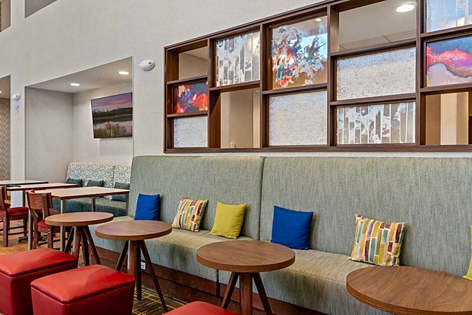 Hampton Inn Redmond Bend Airport