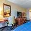 Quality Inn & Suites Bay Front