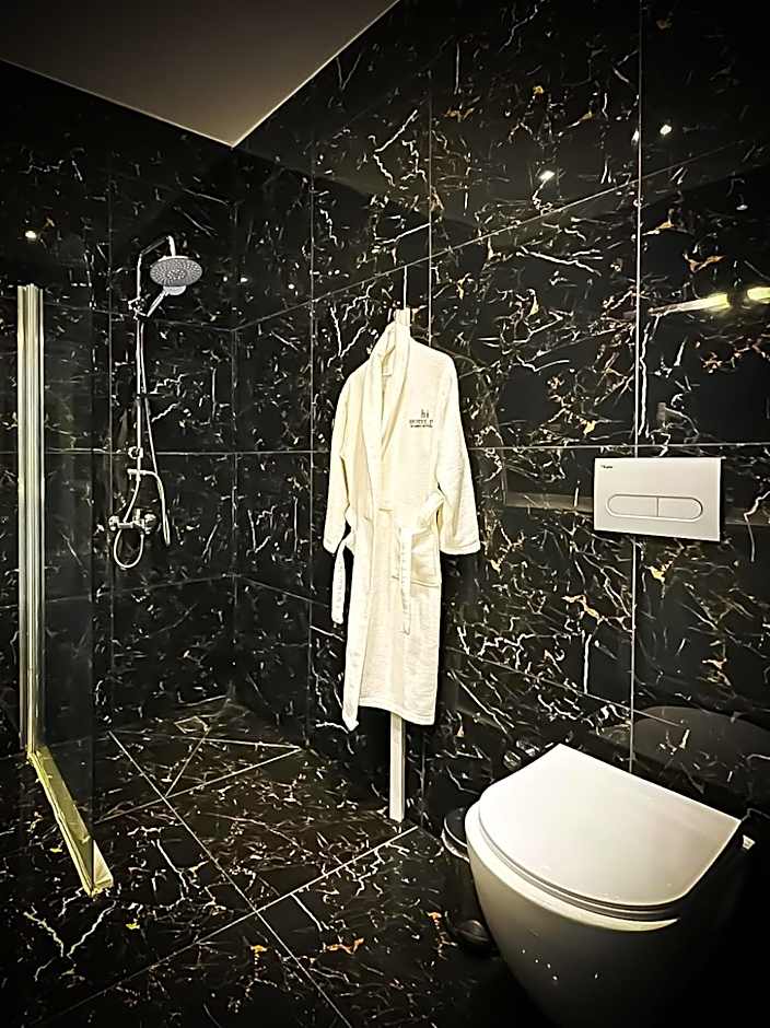 hi HOTEL IVY BÜYÜKADA