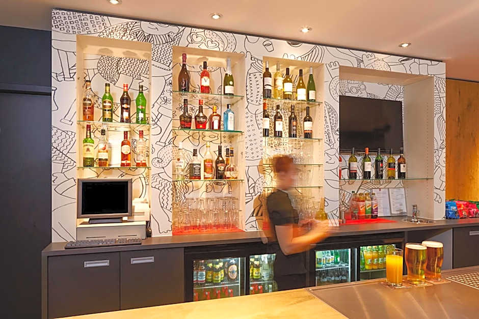 ibis London Thurrock M25