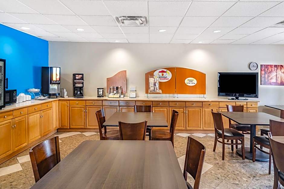 Super 8 by Wyndham Columbia