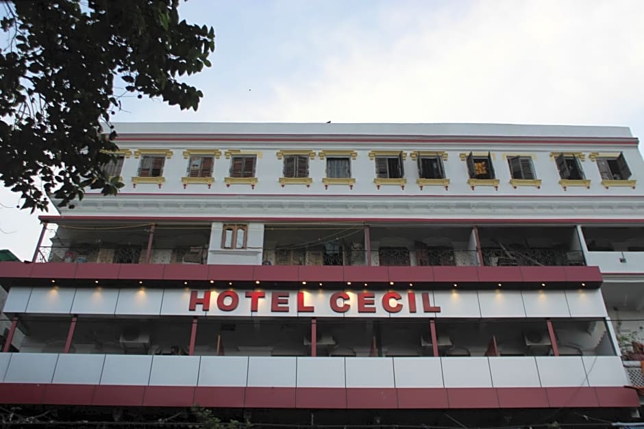 Hotel Cecil