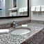 Drury Inn & Suites West Des Moines