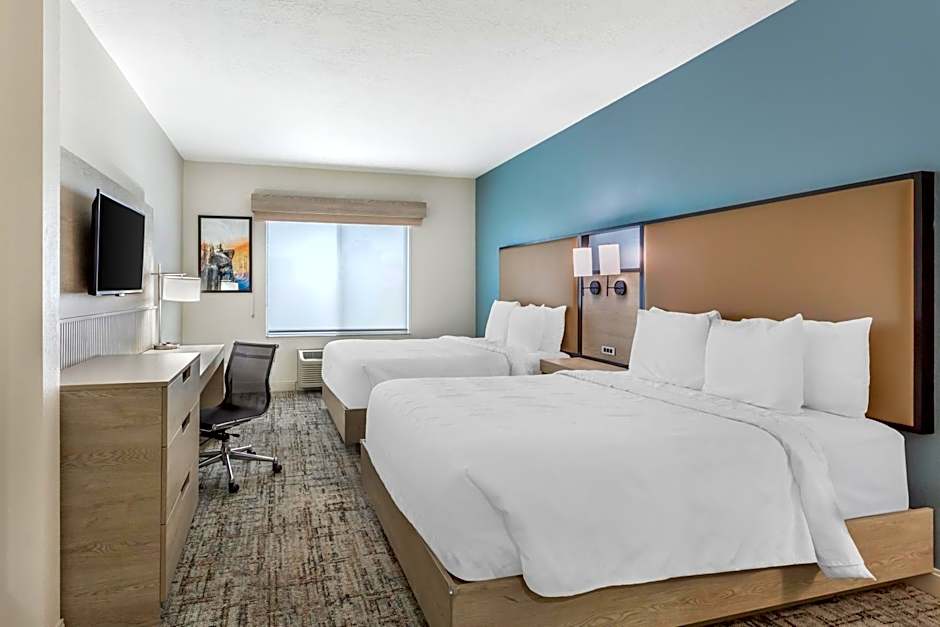 Best Western Plus Airport Inn & Suites