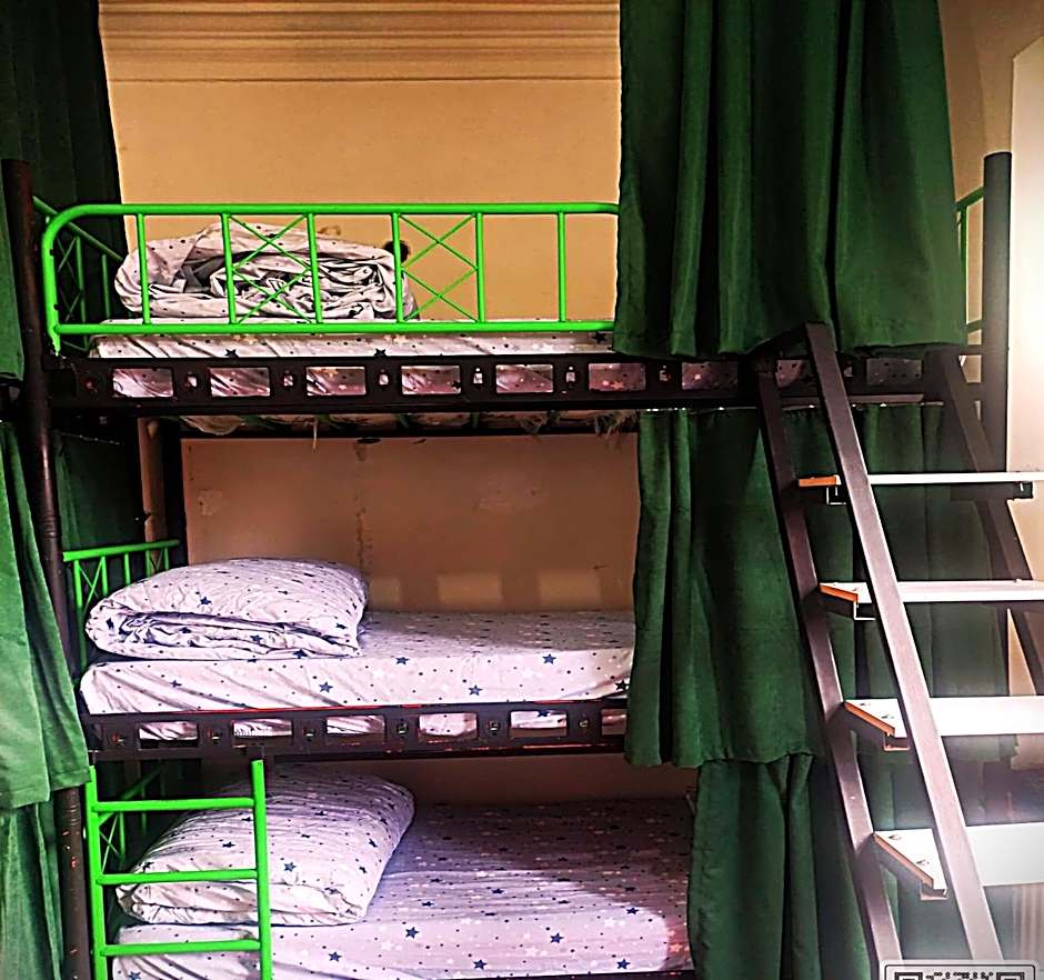 galata west hostel – Istanbul, 