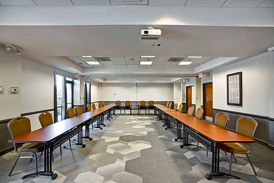Hyatt Place Baltimore-BWI Airport