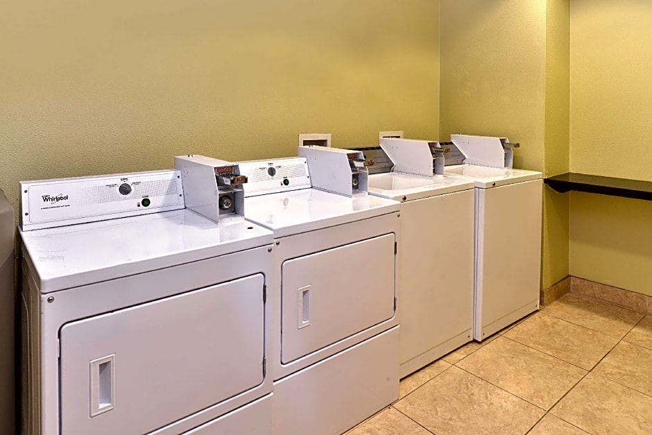 La Quinta Inn & Suites by Wyndham Woodward