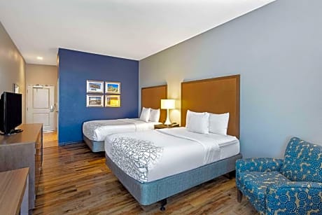 Queen Room with Two Queen Beds - Disability Access