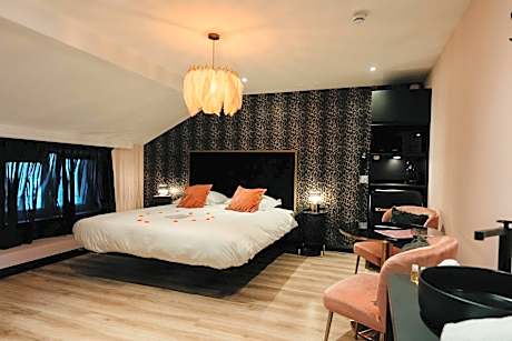 King Suite with Spa Bath