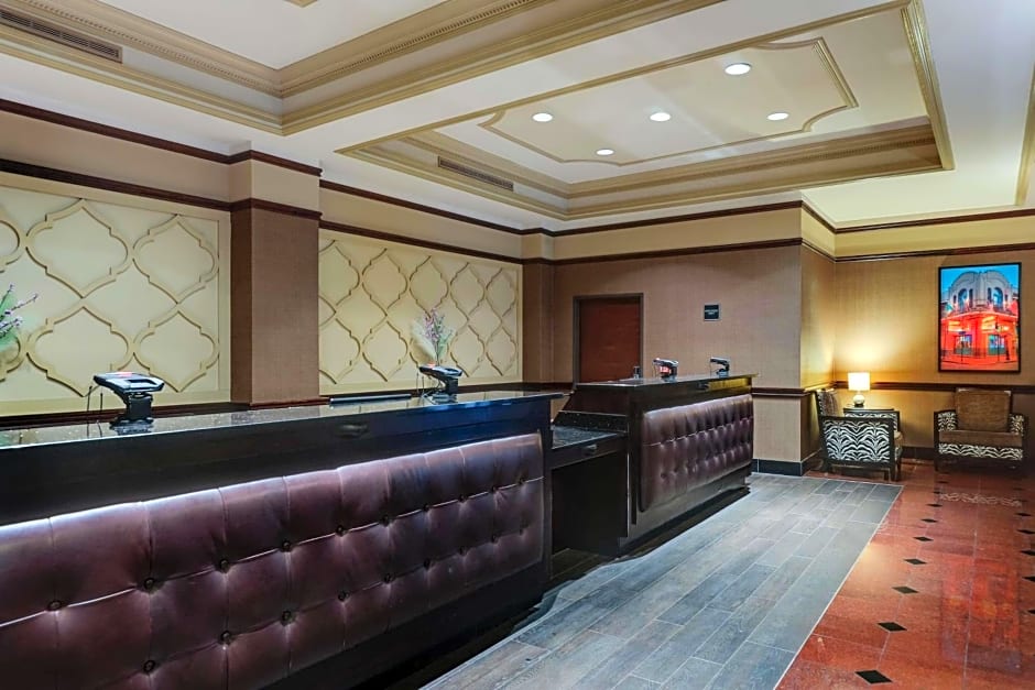 Drury Plaza Hotel New Orleans