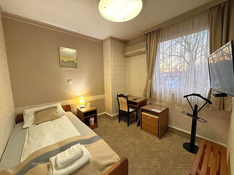 Garni Hotel Lav