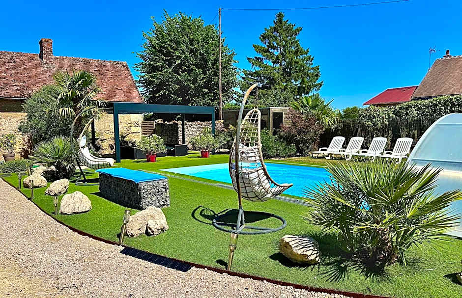 Gîte La Belle Aventure avec piscine et jacuzzi