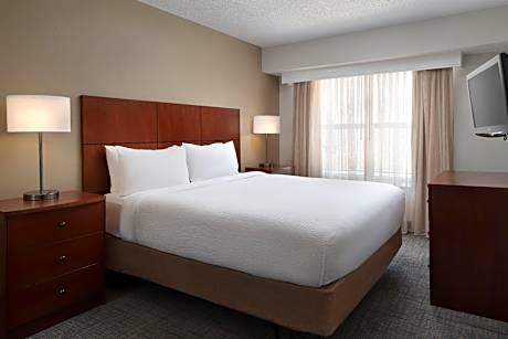 Two-Bedroom Suite with Sofa Bed