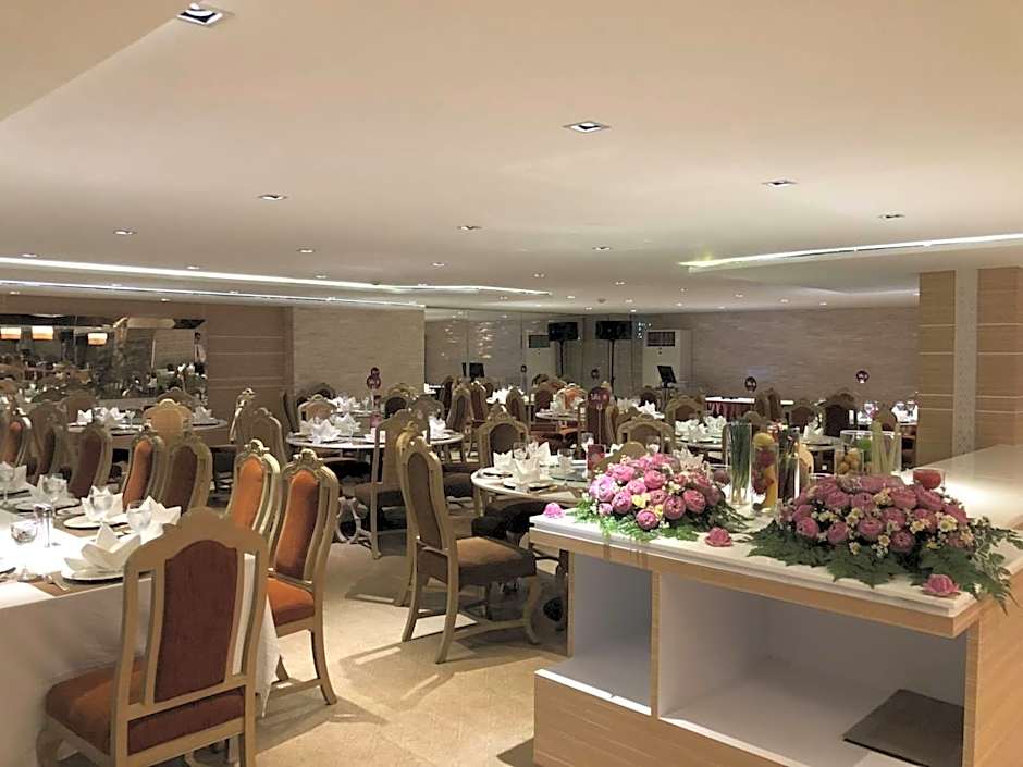 Methavalai Residence