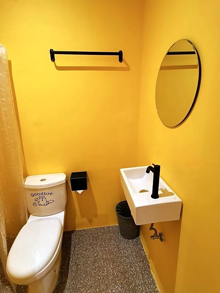 Way Shack Hostel