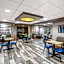 La Quinta Inn & Suites by Wyndham Denison - North Lake Texoma