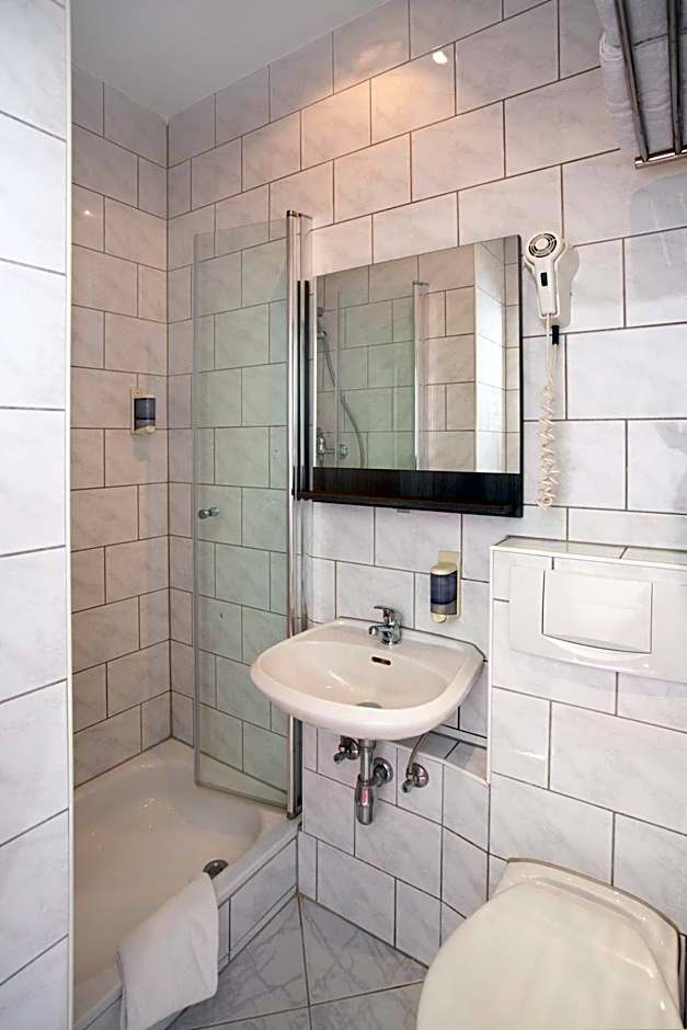 Relax Hotel & SPA Stuttgart