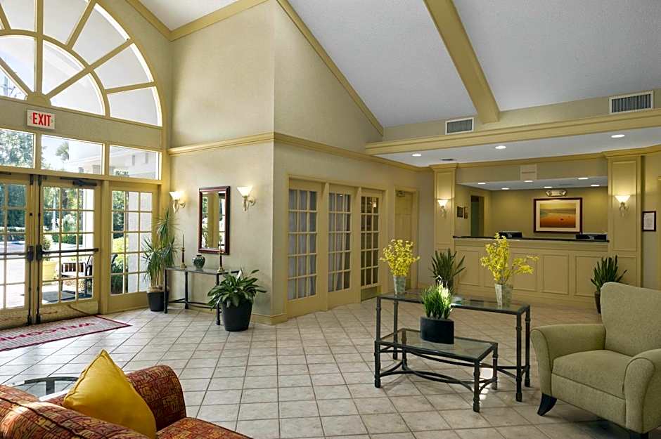 Hawthorn Suites by Wyndham Jacksonville – Jacksonville, FL