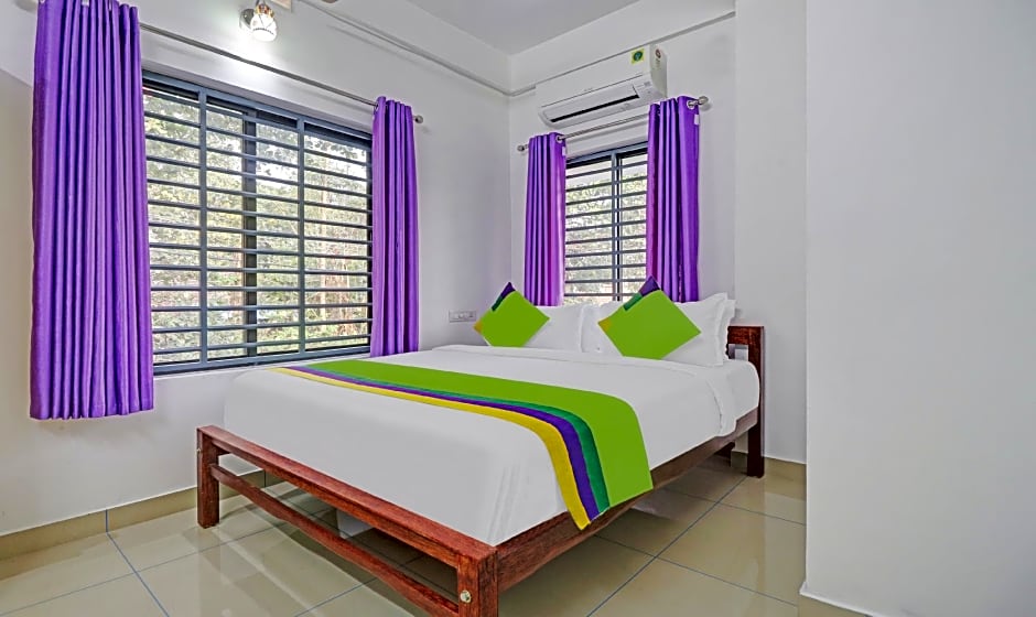 Treebo Nirupama Apartment, 750 M From Aluva Railway Station