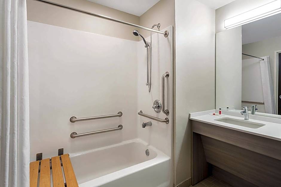 Microtel Inn & Suites by Wyndham Springville/Provo