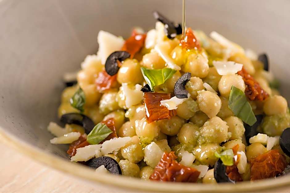 AC Hotel by Marriott Carlton Madrid