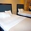 Hollywood Inn Express South
