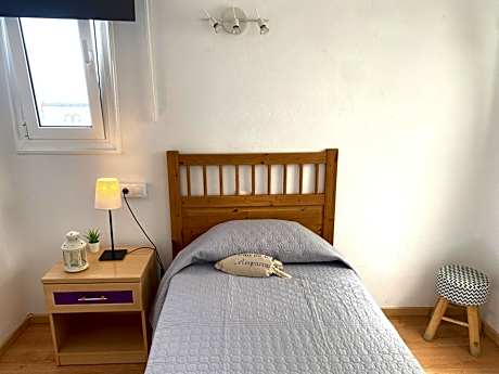 Single Room with Shared Shower and Toilet