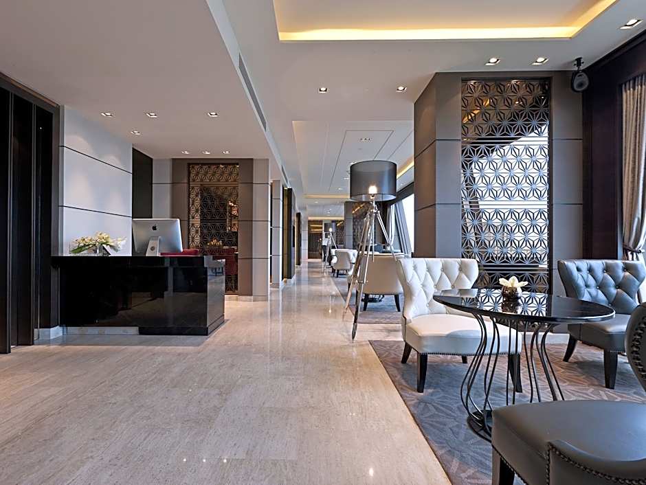 Okura Prestige Bangkok Hotel