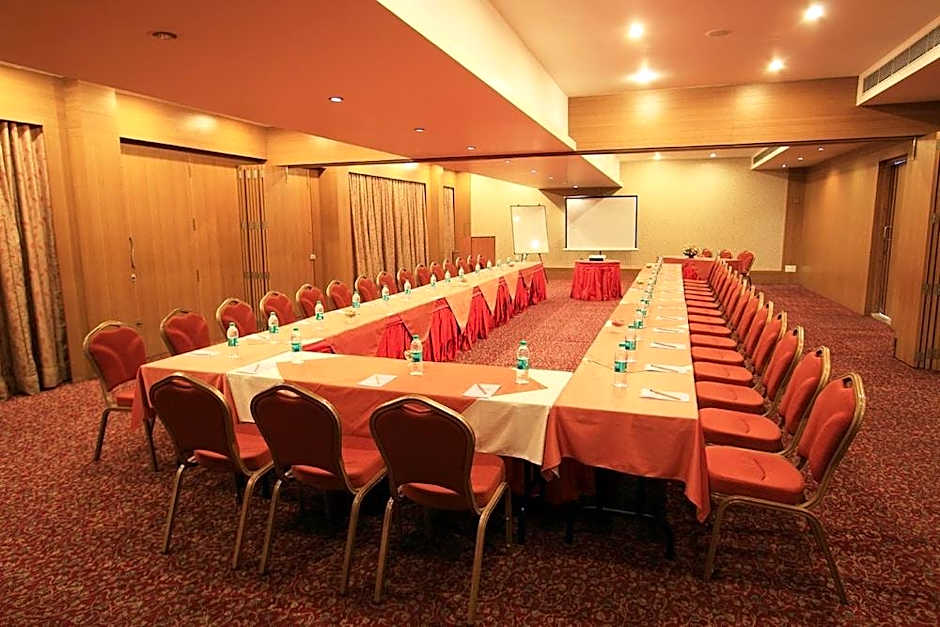 Parijatha Gateway Hotel