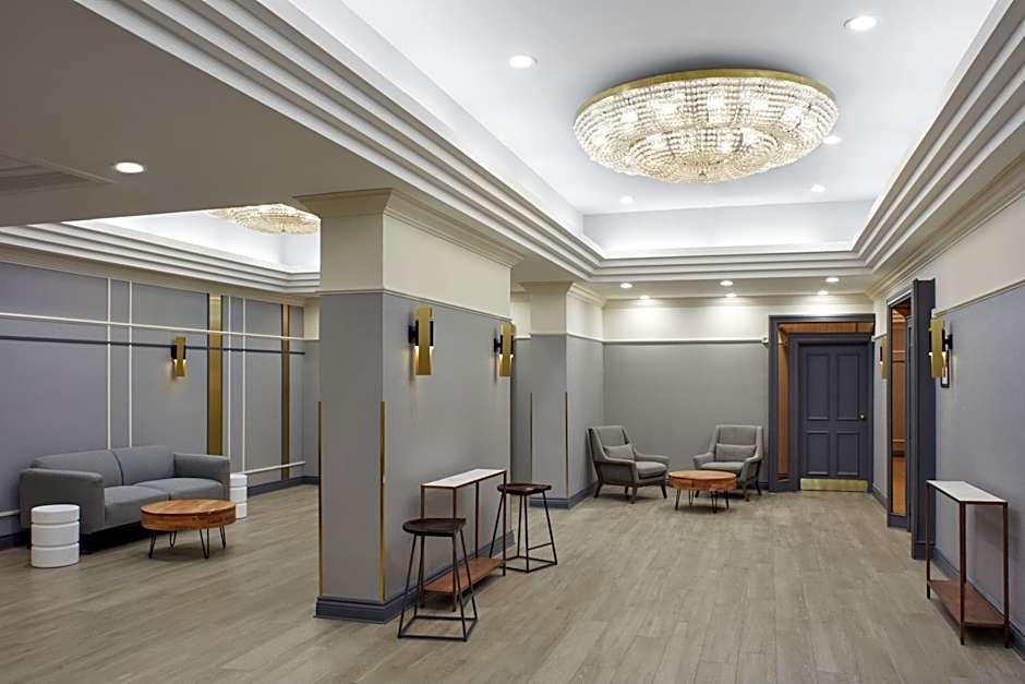 Delta Hotels by Marriott London Armouries