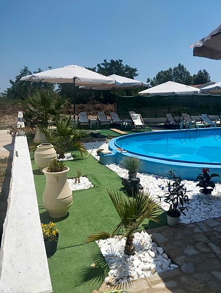 Oasis luxury apartments
