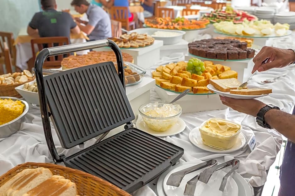 Vitoria Regia Praia Hotel