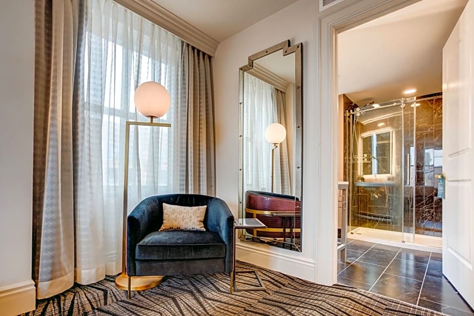 The Warrior Hotel, Autograph Collection