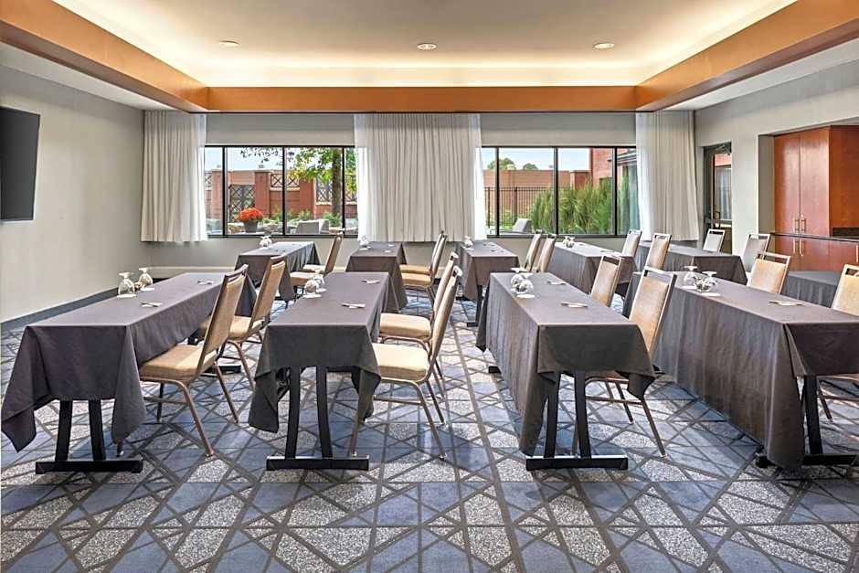 Courtyard by Marriott Minneapolis St. Paul/Roseville