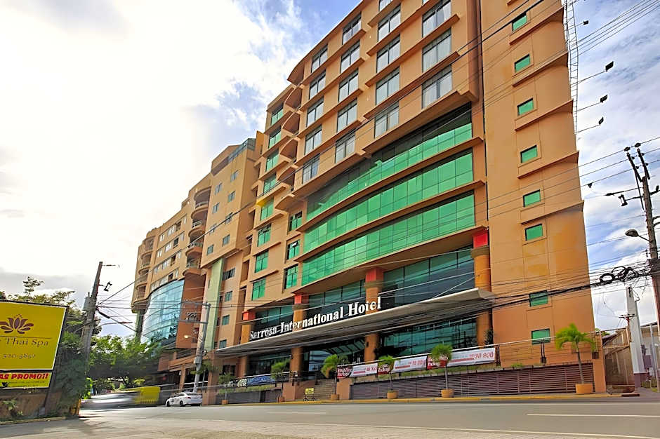 Sarrosa International Hotel And Residential Suites